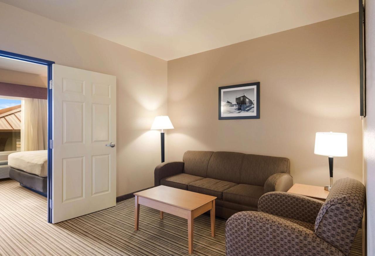 Hotel Western & 3*