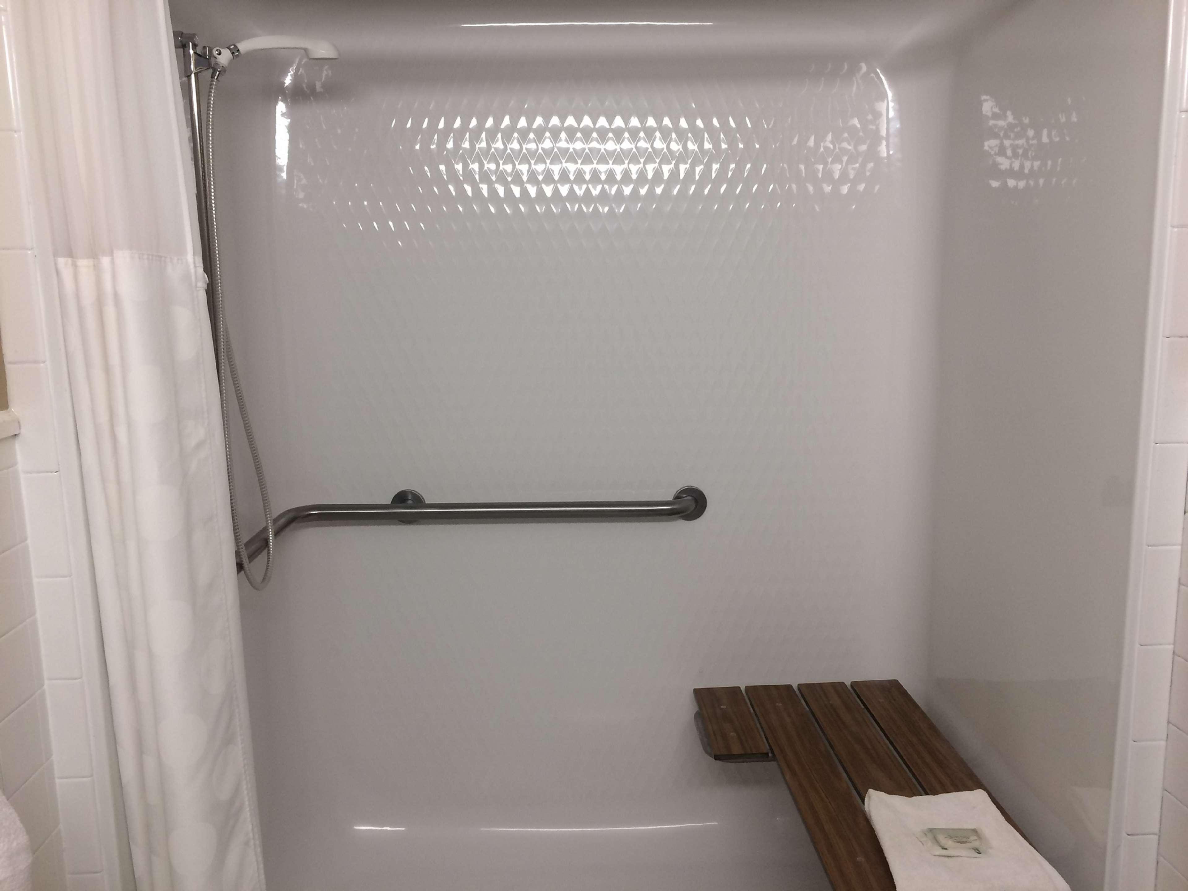 Western Inn&suites